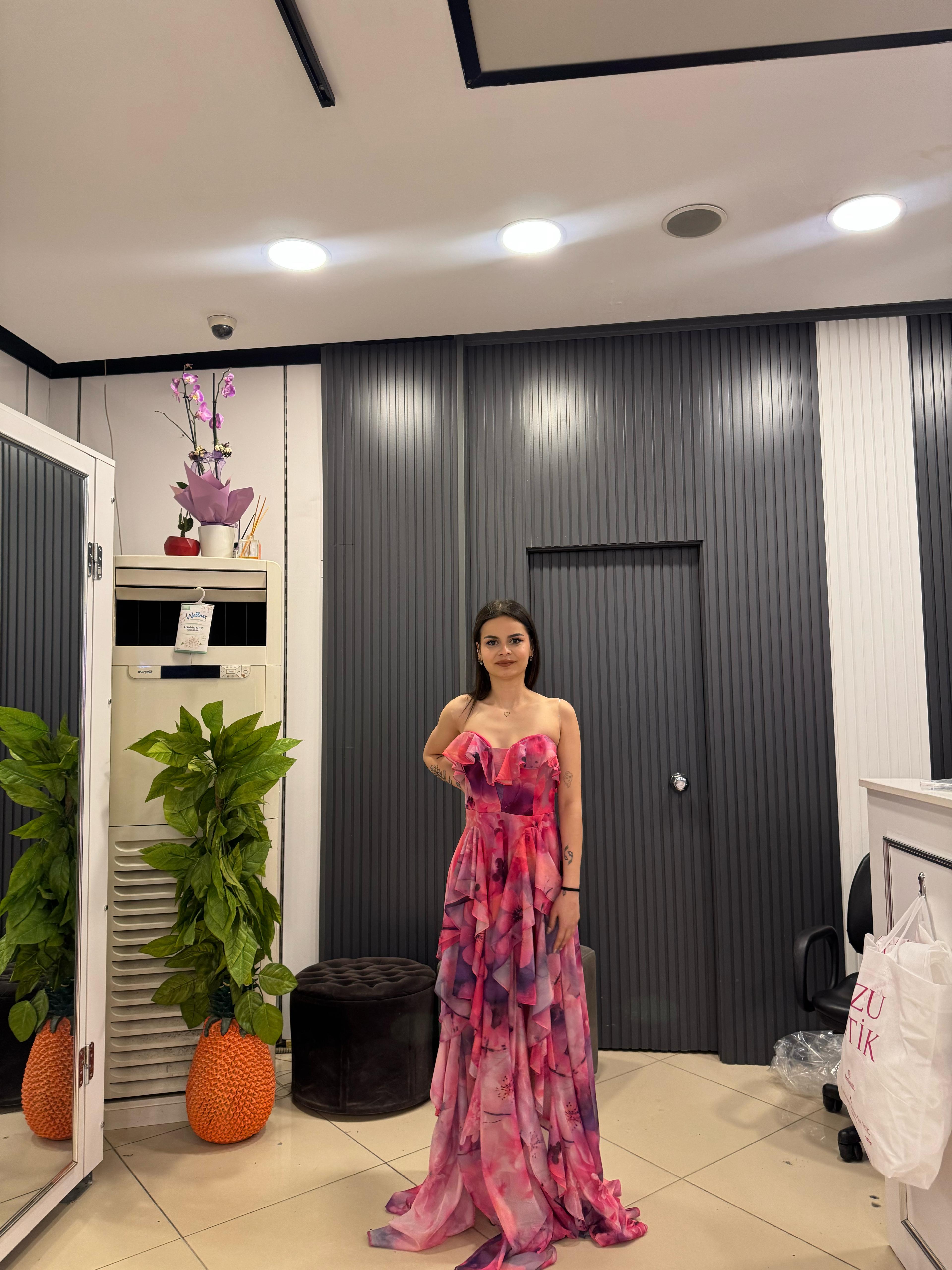 Breeze Katlı Şifon Abiye